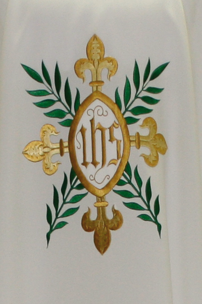 Beau Veste Chasuble Embroidery Detail Style 2018